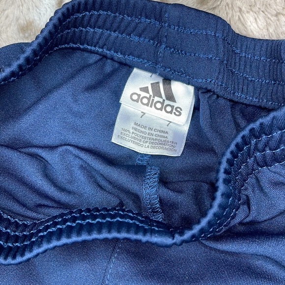 Adidas Blue Short Size 7 - Picture 4 of 5